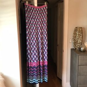 NWT $268 bcbg maxazria knit floor length maxi skirt